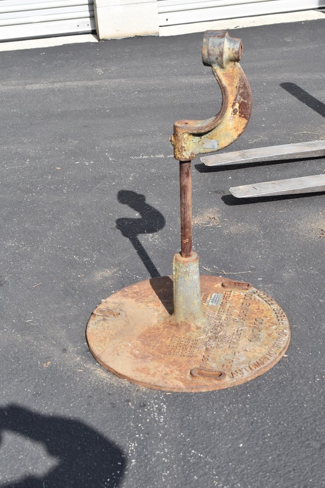 cast iron base