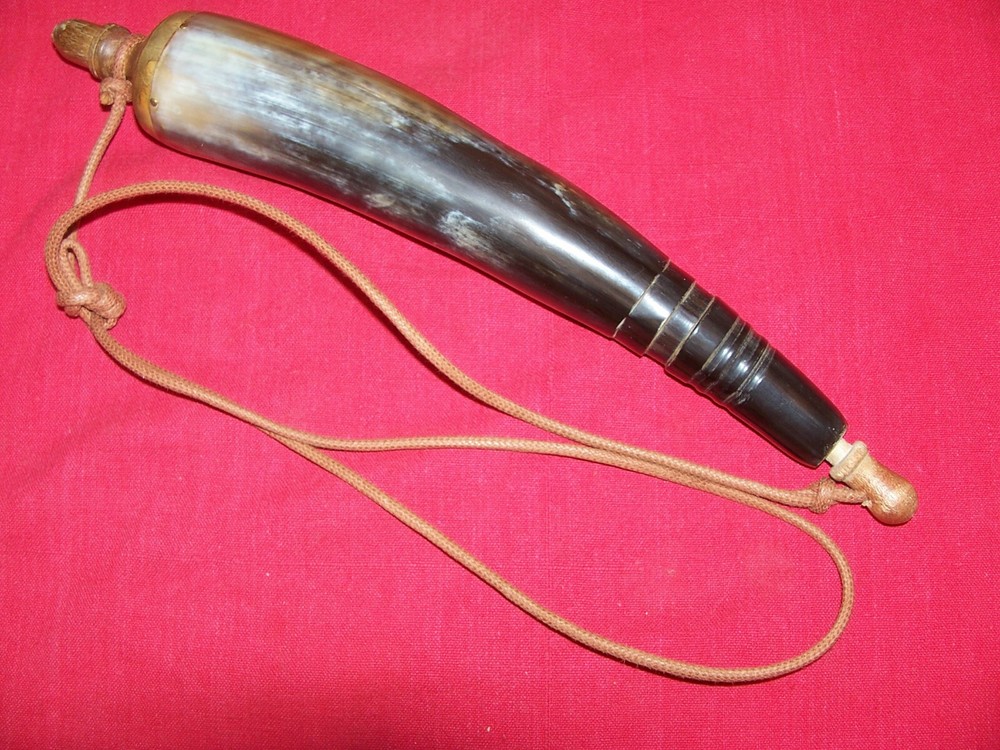 Black Gun Powder Horn Flask Old Vintage Rifle Flintlock Muzzle Loader Loading US