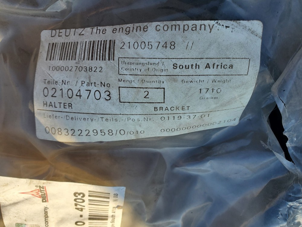 DEUTZ 02104703 BRACKET Halter 816 Engine Circle Ring Holder For Exhaust? Filter?