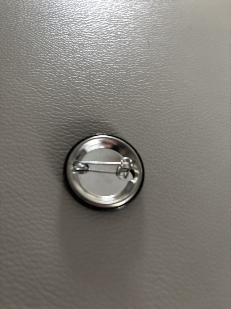 4 Grateful Dead 1” Pins New!