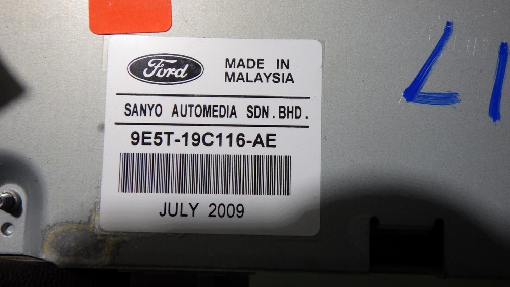 10 FORD FUSION Info Screen