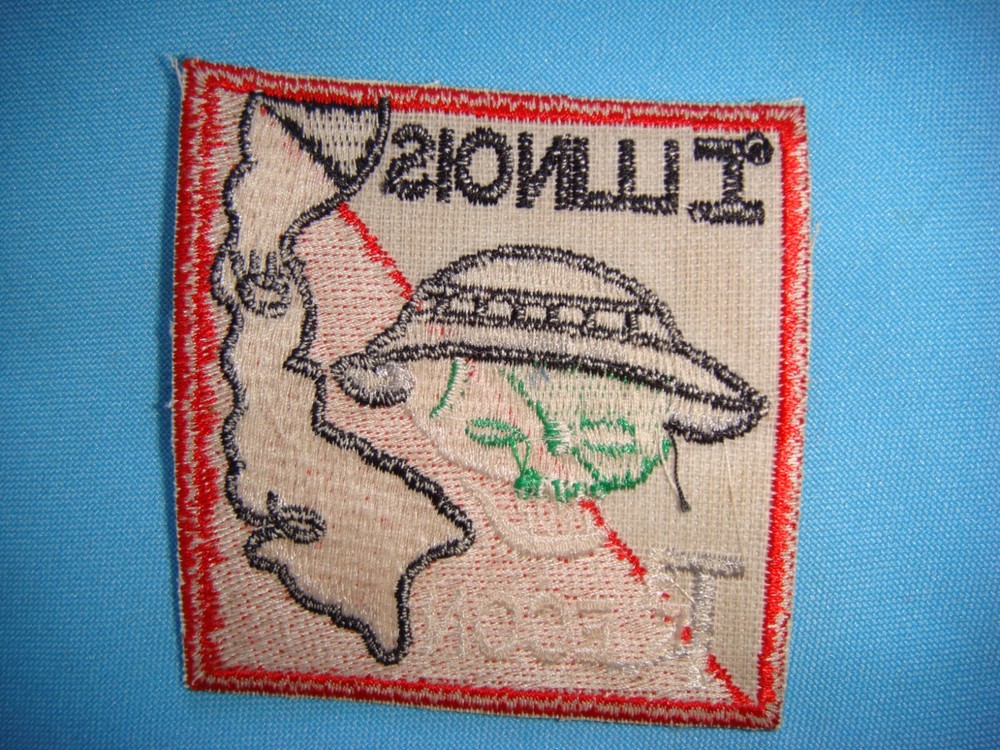 VIETNAM WAR PATCH, US ILLINOIS RECON