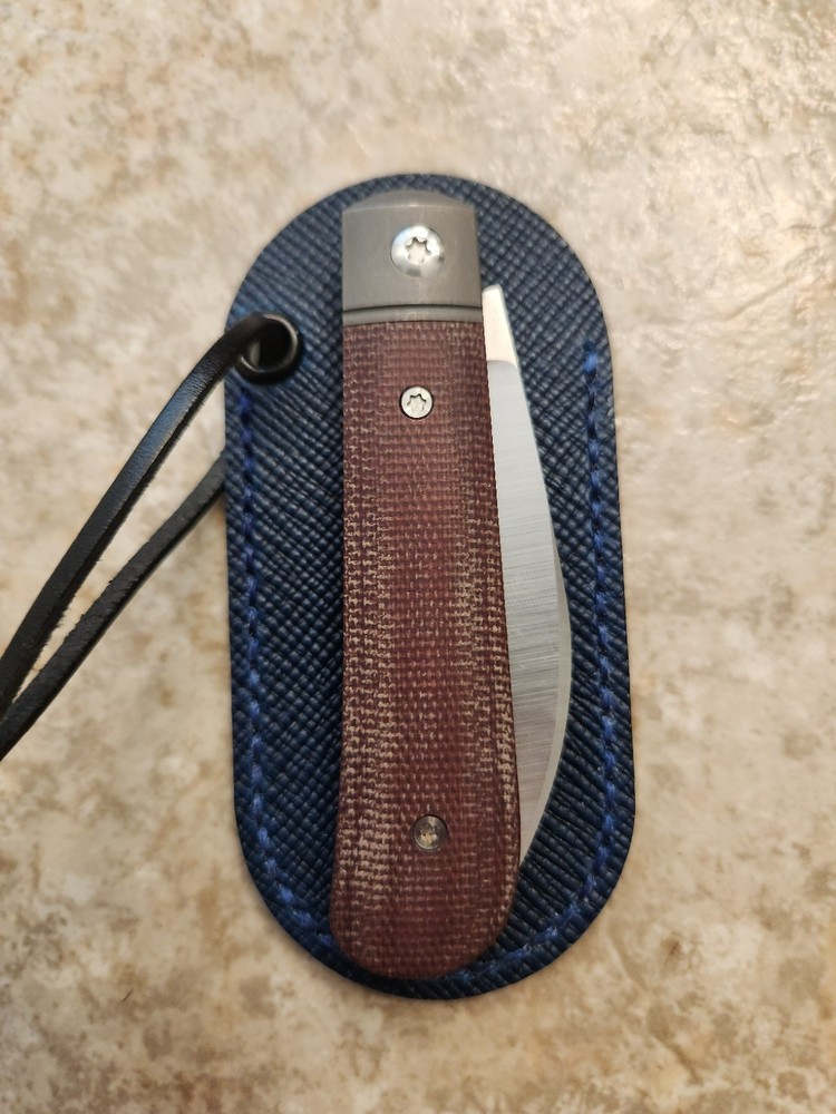 Leather knife slip