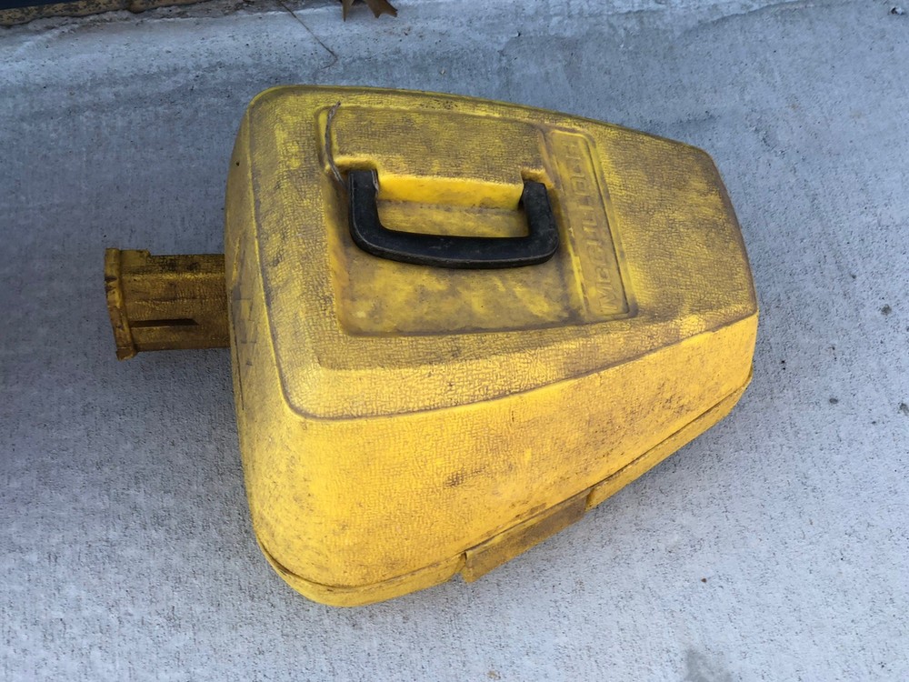 VINTAGE McCULLOCH CHAINSAW CARRY CASE