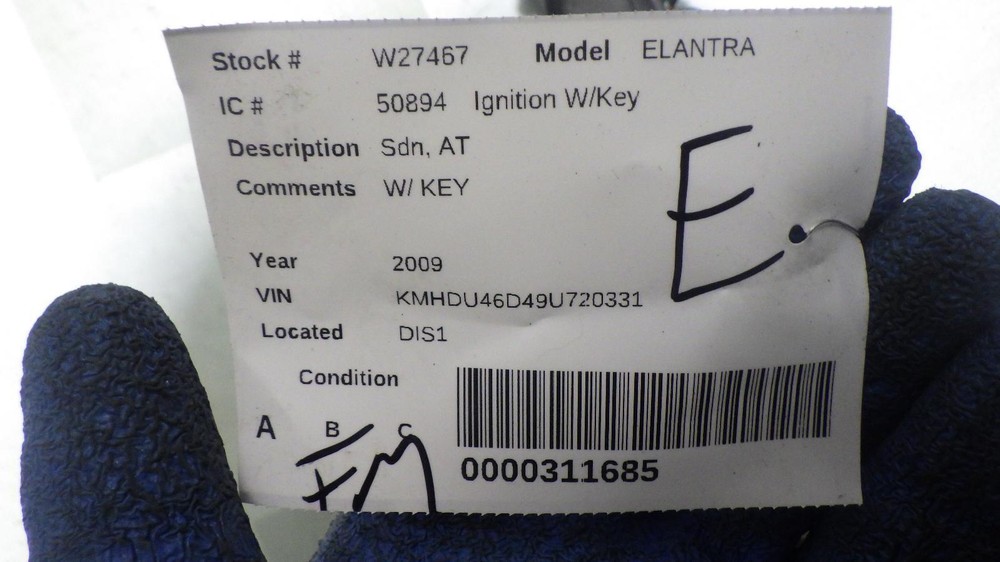 09 HYUNDAI ELANTRA Ignition W/Key