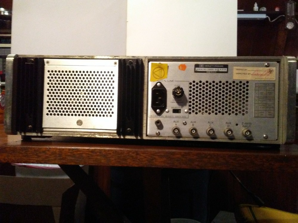 HP 180TR / 8755A - Partially Tested As-Is Please Read