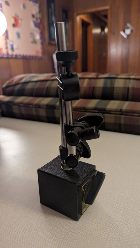 Cen-Tech Multi-Position Magnetic Base With Fine Adjustment P5645