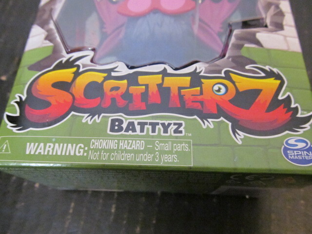 Spin Master Scritterz Battyz Figure for Ages 5+