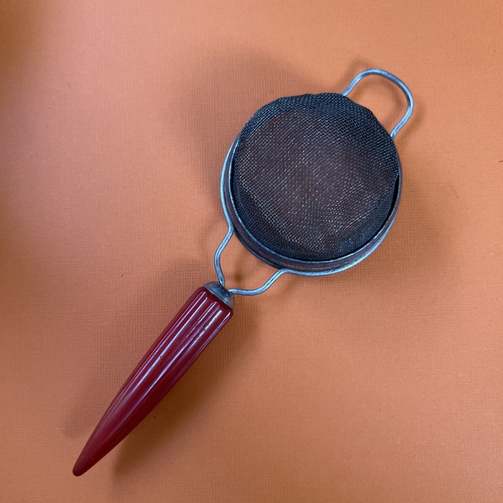 Vintage Red Bakelite Hand Sifter