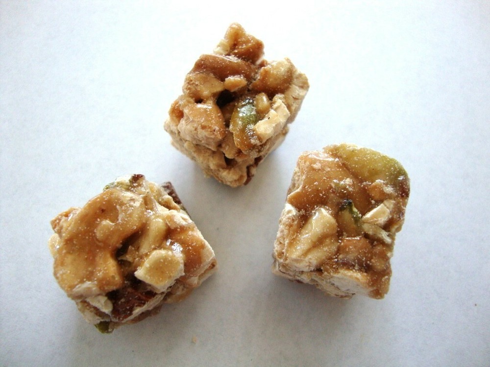Bulk True North Almond, Pecan & Cashew Nut Clusters, Select size below