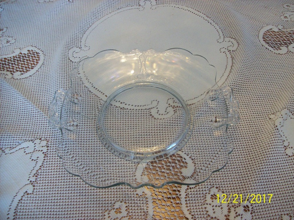 Crystal Clear Depression Glass Scalloped Edge Double Handle Cake Plate