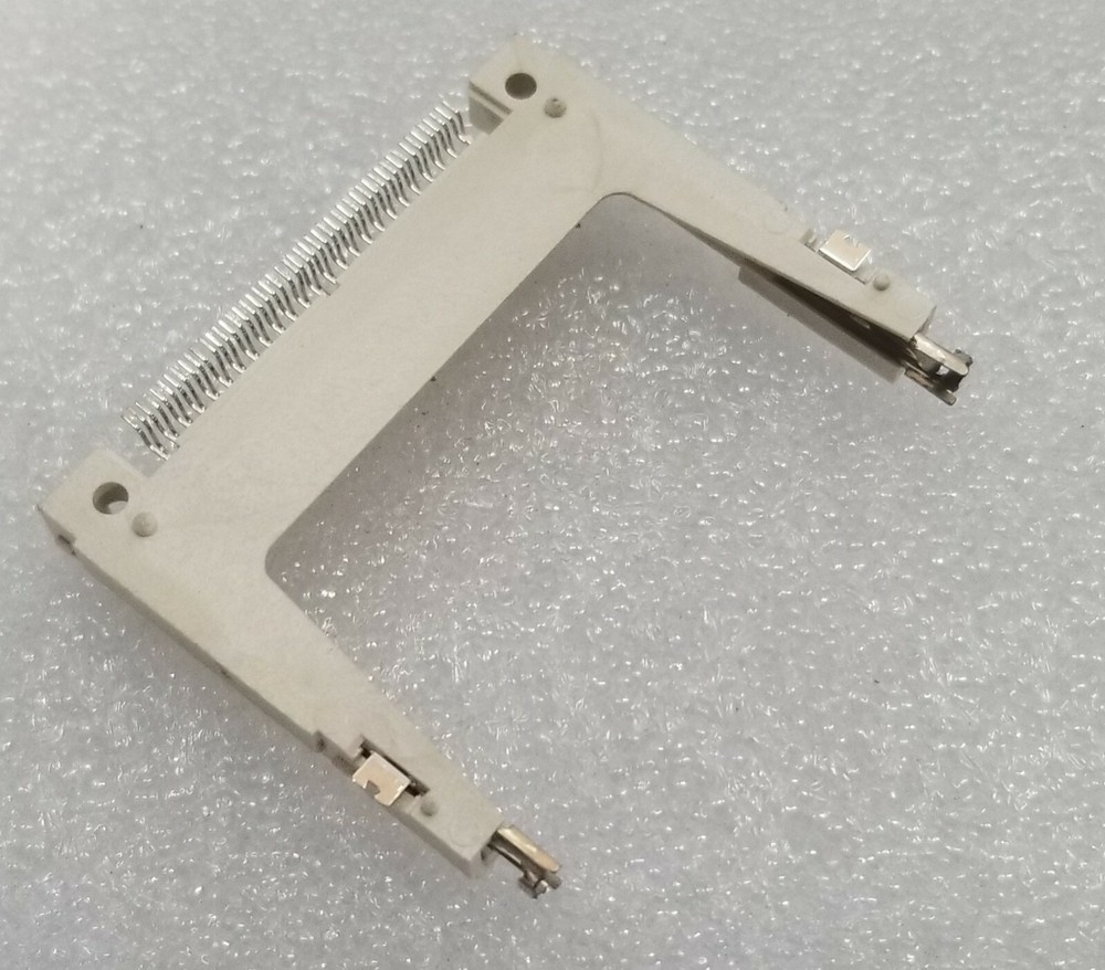 Akai MPC 2500, MPC 1000 Compact Flash Socket