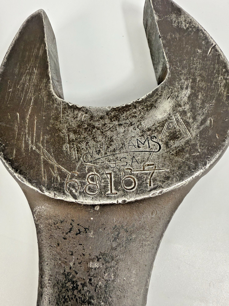 Williams 2-3/8" 14 Open End Wrench Hole