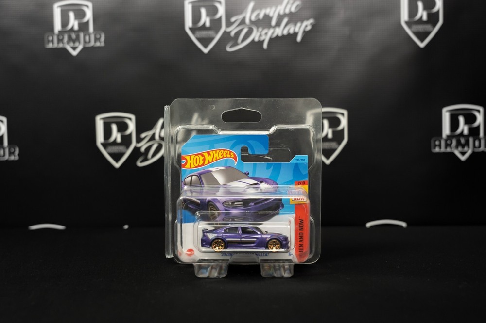 Diamond Protector 10 Pack Short Card Diecast Case for Hot Wheels