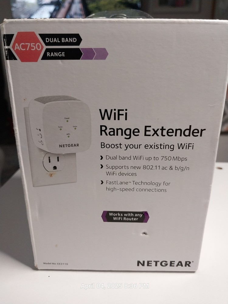 Wifi Range Extender.  Netgear AC750 Daul Band Range