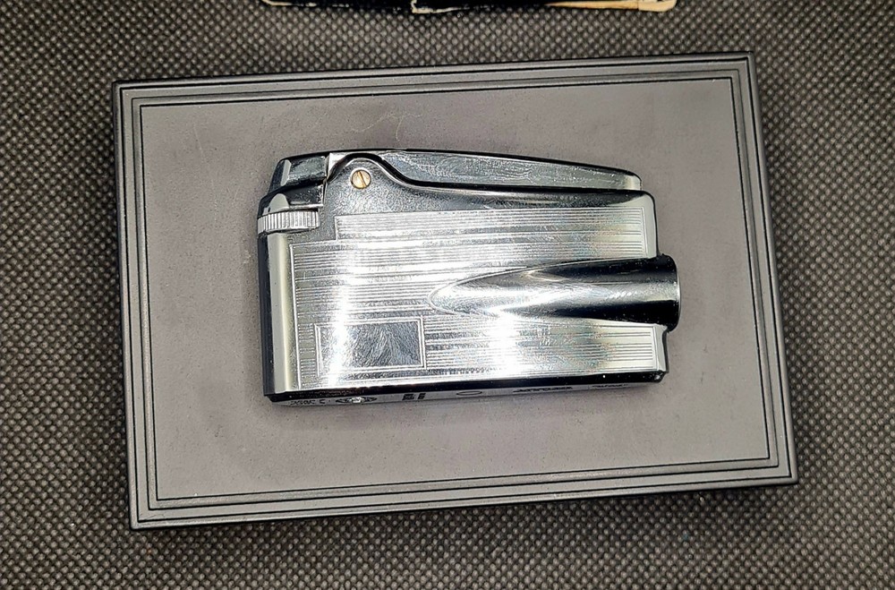 Boxed Mint Condition Ronson Varaflame & Ronson Cigarette Case Working Order