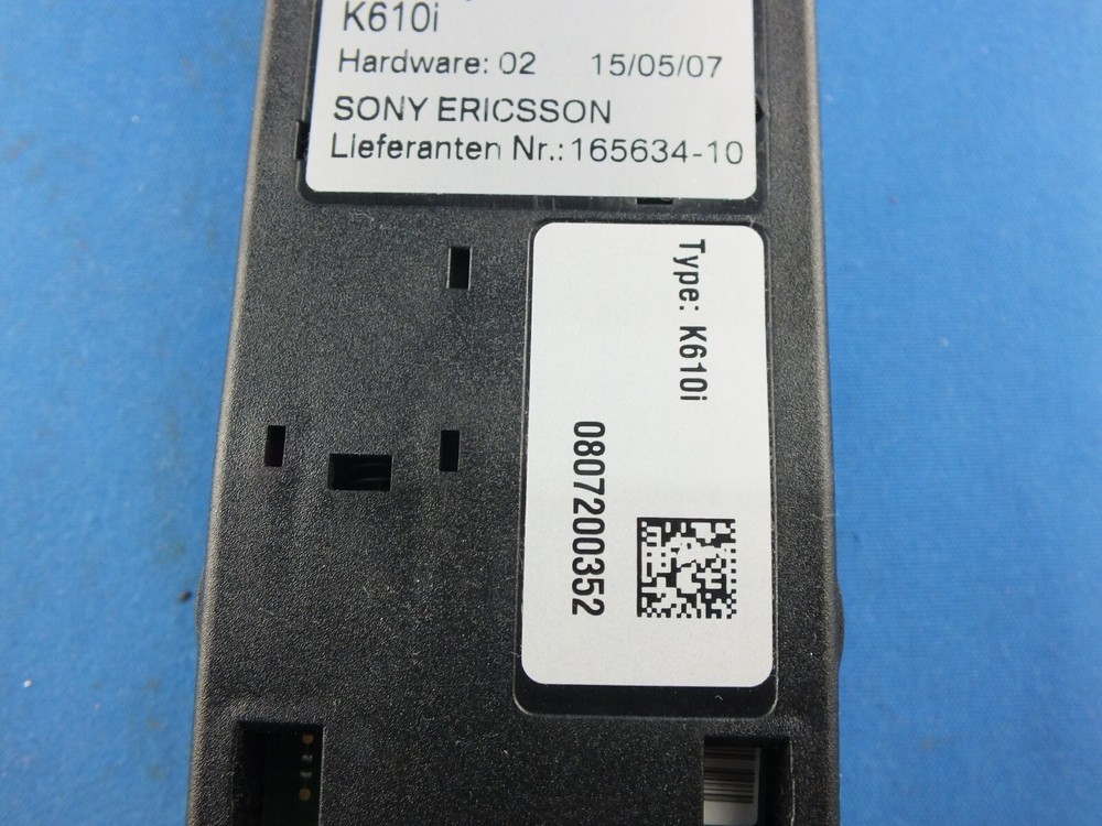 Original snap in holder adapter BMW Sony Ericsson K610i mobile case instructions