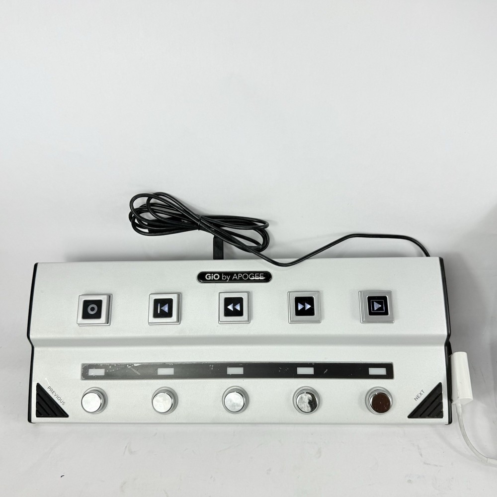 Apogee Silver Gio USB Stomp Interface Pedalboard Footcontroller Guitar FX