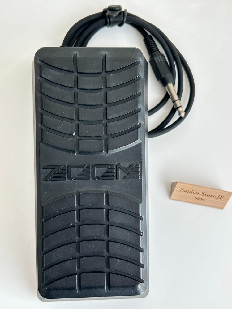 Zoom 505 Guitar Compact Multi Effects Processor, w/ Volume Pedal FP02 Tested