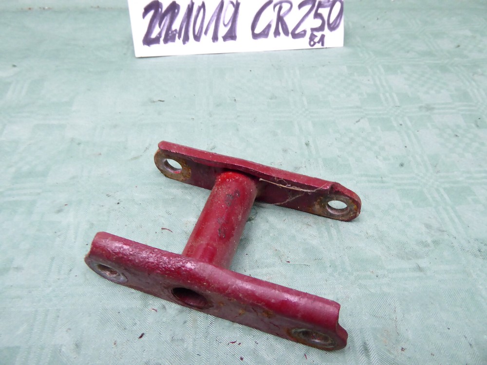 HONDA CR 250 1981 Motor Engine (Int.VMX*) Holder Bracket