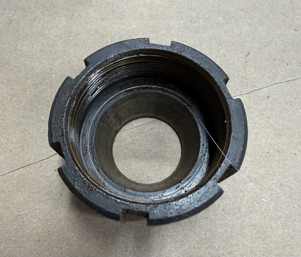 Universal Engineering P/N 55226-S Collet Chuck (Pre-Owned)