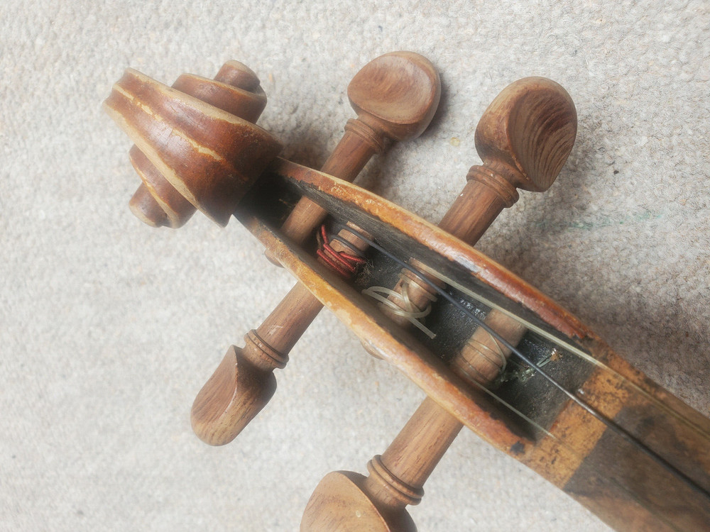 Nice old Viola, 65cm, needs service