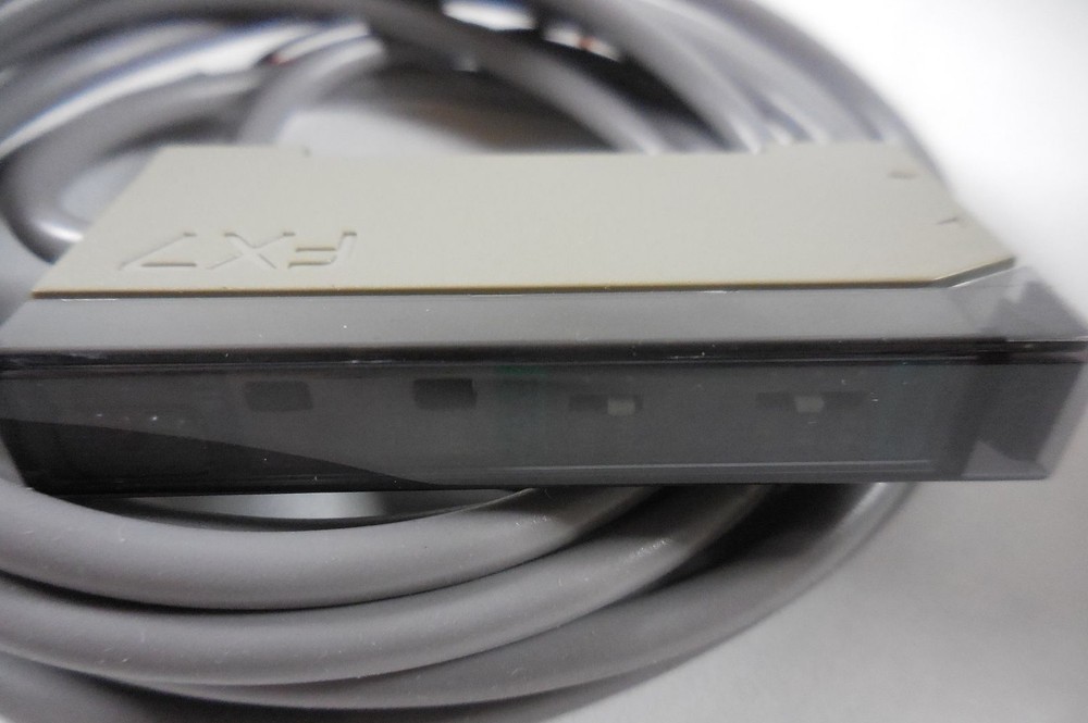 SunX FX-7 Photoelectric Sensor