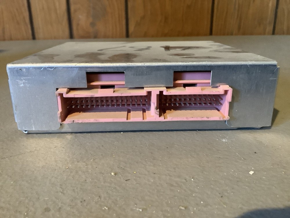 Cadillac Deville 16251306 Transmission Control Module ((R1-487))