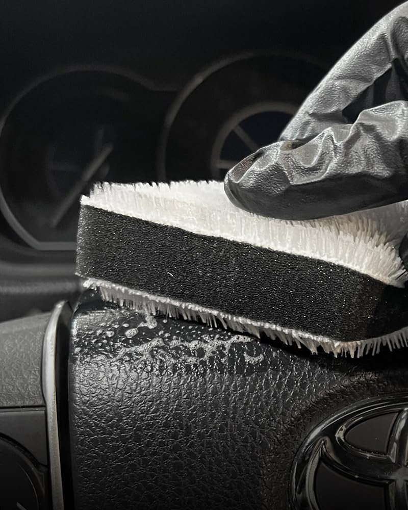 CARPRO MicroBuff Applicator - Interior Scrubbing Sponge for Leather (1 Pad)