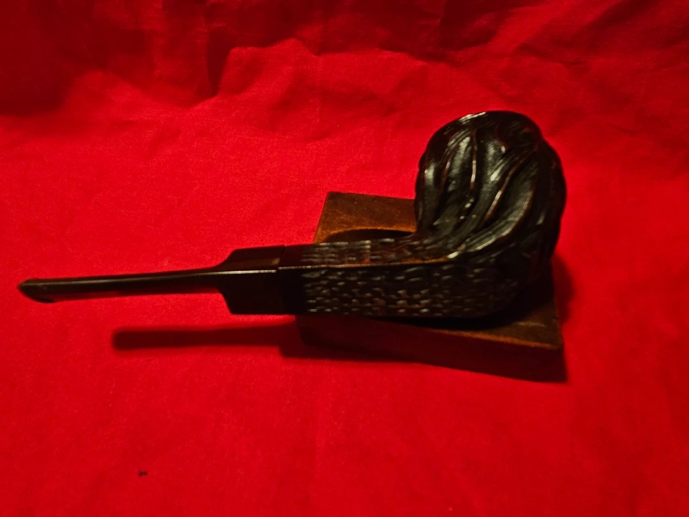 Vintage Barnacle Italian Made Smoke Pipe