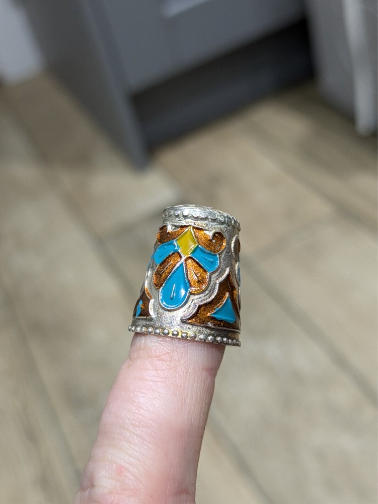 Silver & Enamel thimble - Hallmarked 925