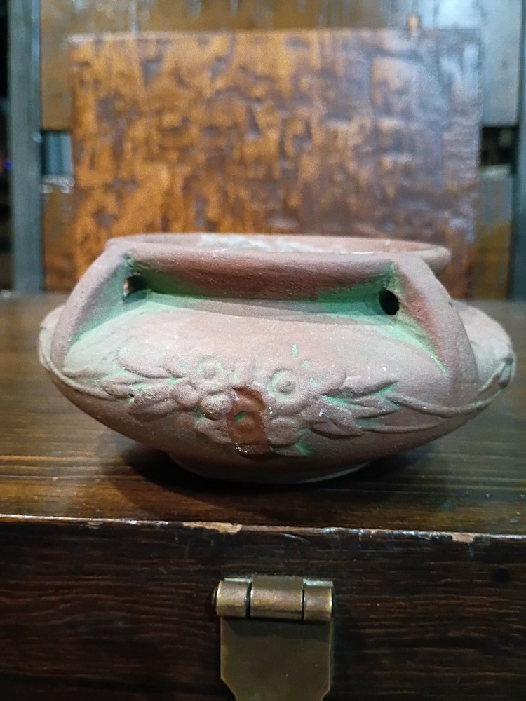 Zane Ware Pottery Hanging Planter