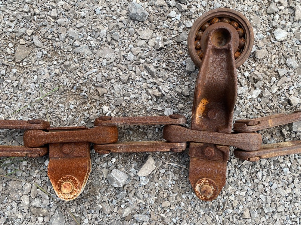 Intermediate "H" Attachments for X-348 Conveyor Chain