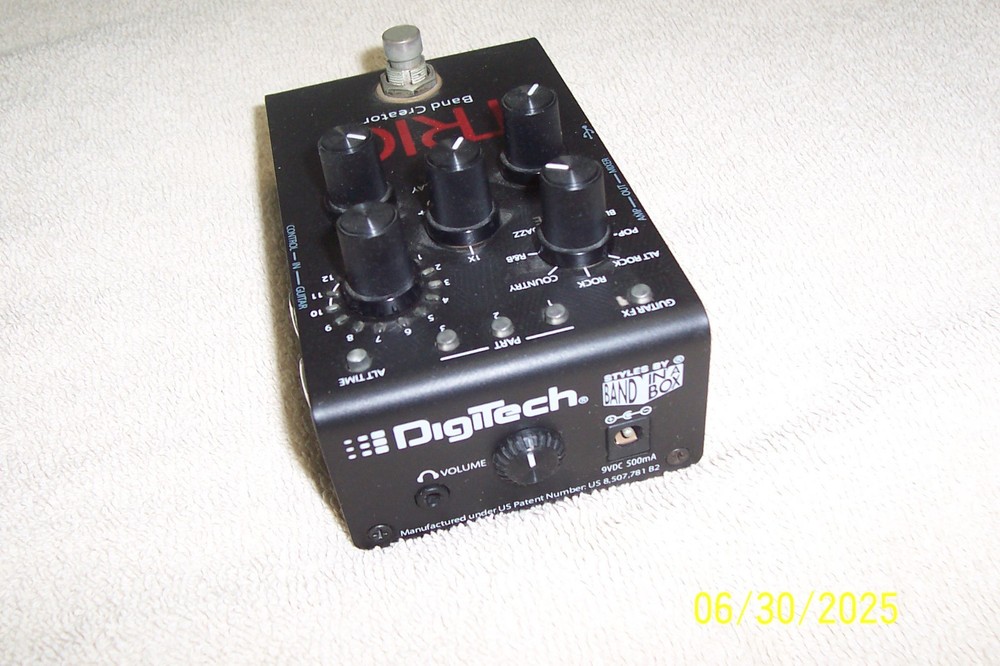 DigiTech TRIO Band Creator Guitar Effect Pedal
