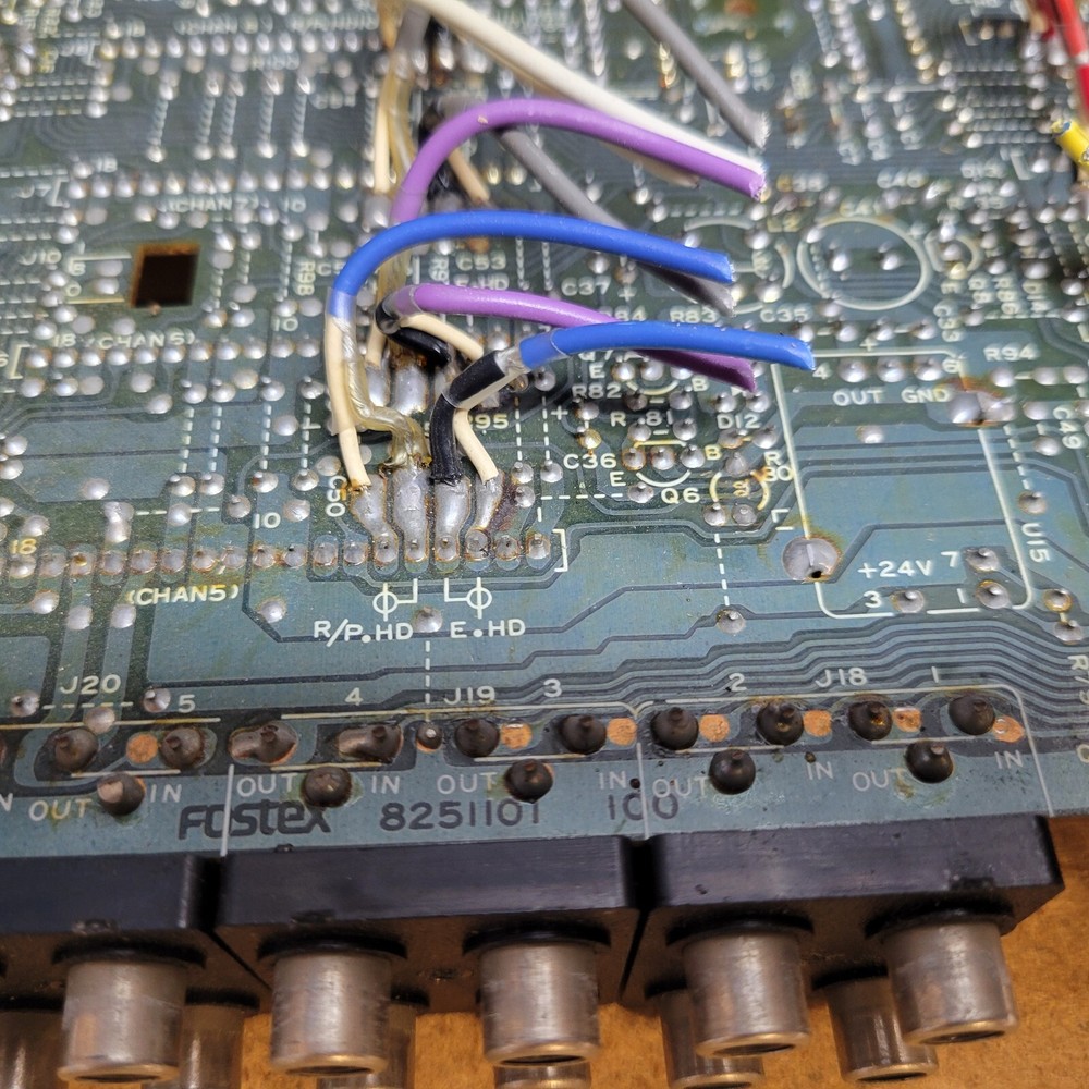 Fostex A-8 LR Connector board #8251101