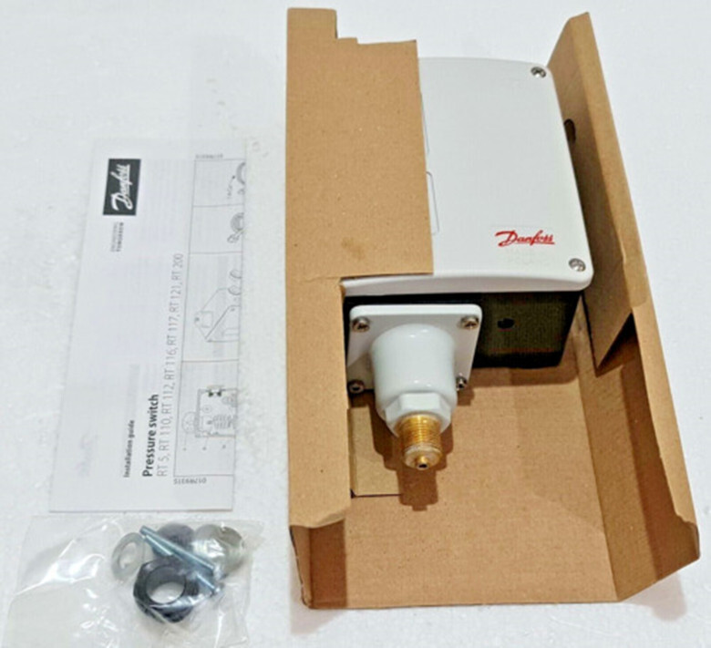 1pcs Danfoss RT200 017-524066 pressure switch