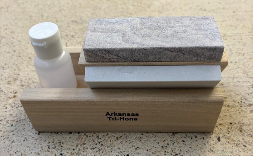 Tri 4 Arkansas Knife Sharpening Stone Kit