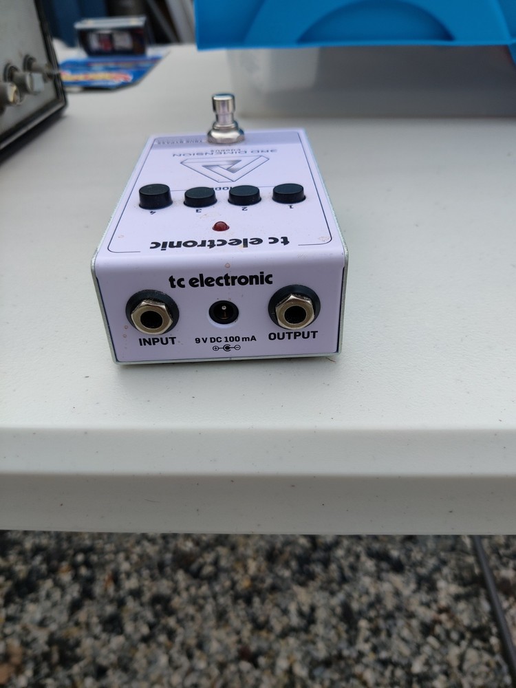 TC Electronic 3rd Dimension Chorus in Box