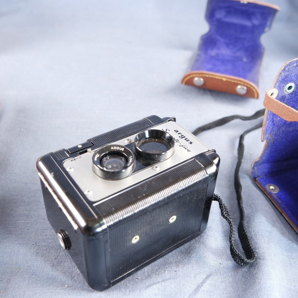 Nice ARGUS ArgoFlex SEVENTY FIVE Box Camera With Leather Case & Good Strap