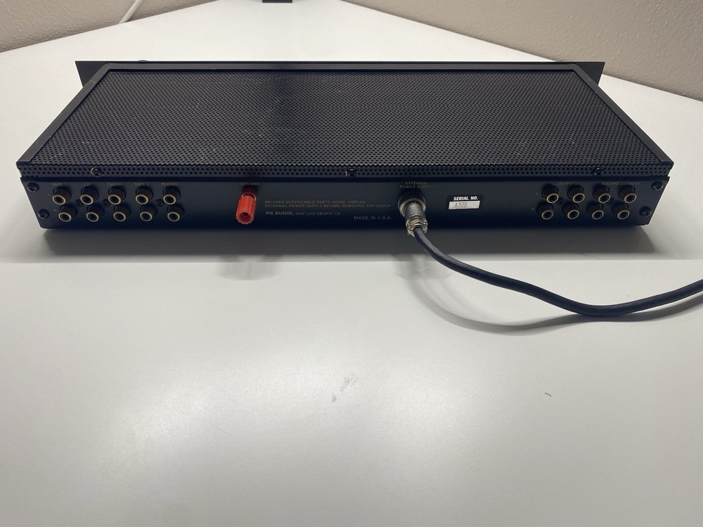 PS Audio 4.5 Preamplifier With Power Supply
