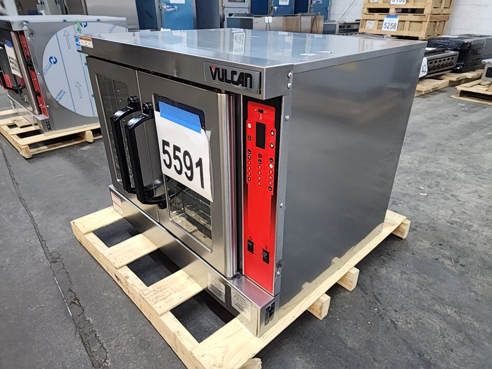5591 Lite Use Vulcan Full Size Electric Convection Oven Legs, Programable VC4EC