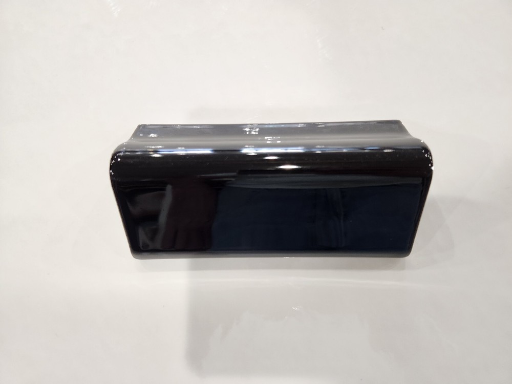 Glossy Black V Cap Ceramic Tile Countertop