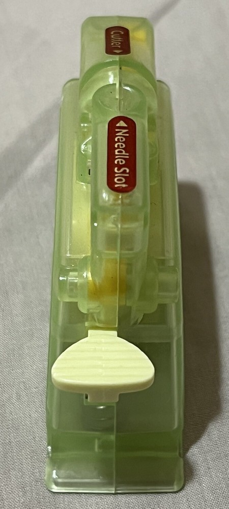 Clover Desk Threader Green- Used