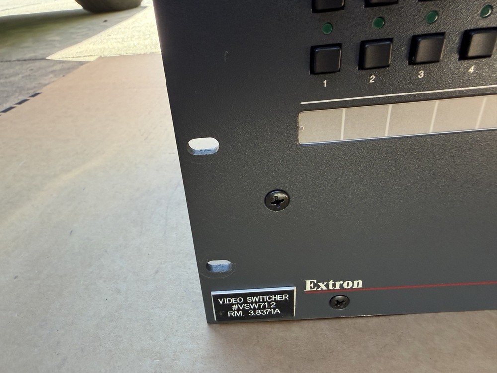 Extron CrossPoint Plus Series Switcher - DSVP