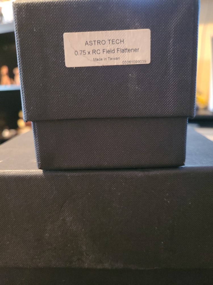 Astro Tech 0.75 X RC Field Flattener