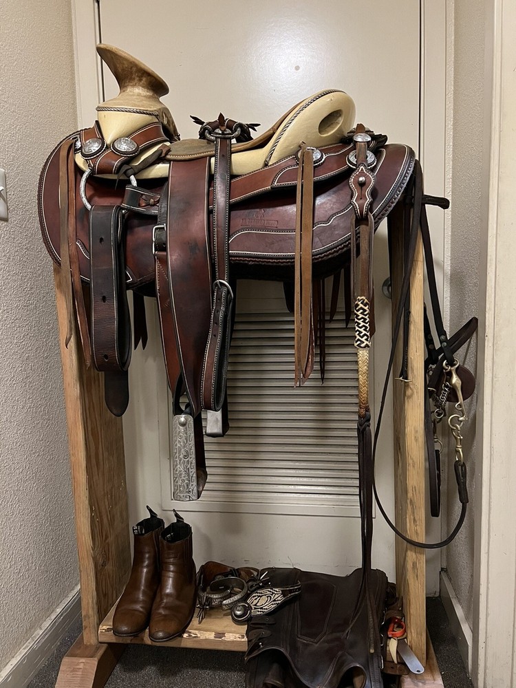 Montura