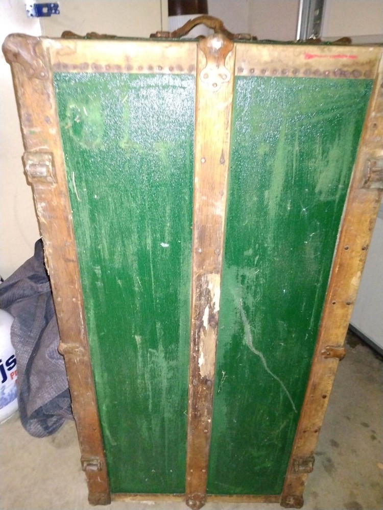 Antique Steamer Trunk 1800-1930 Dome Shape