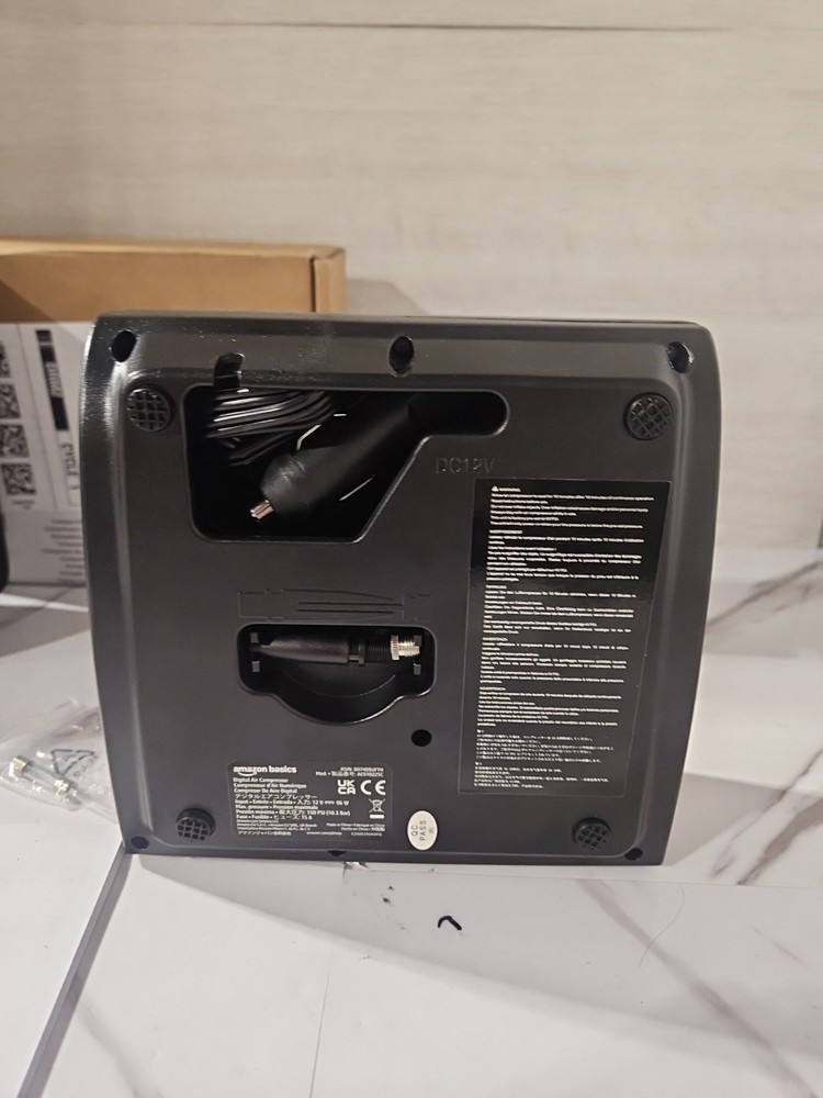 Amazon Basics Portable Air Compressor, 150 PSI, Black