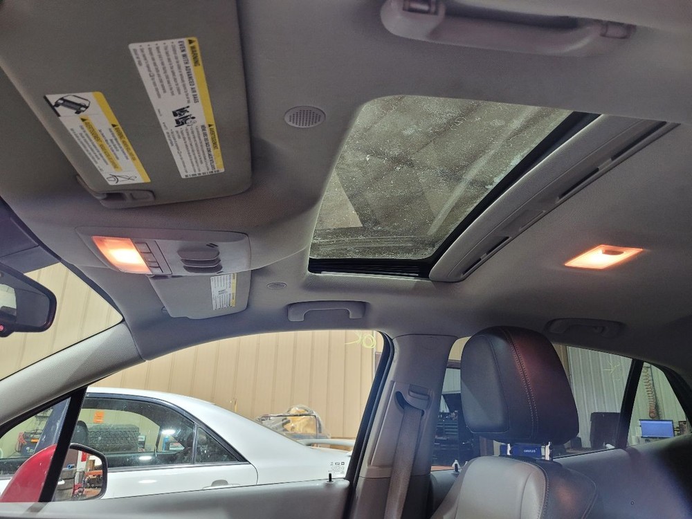 2014 Buick Encore (1.4L / AT / AWD) Emergency Jack W/ Tools