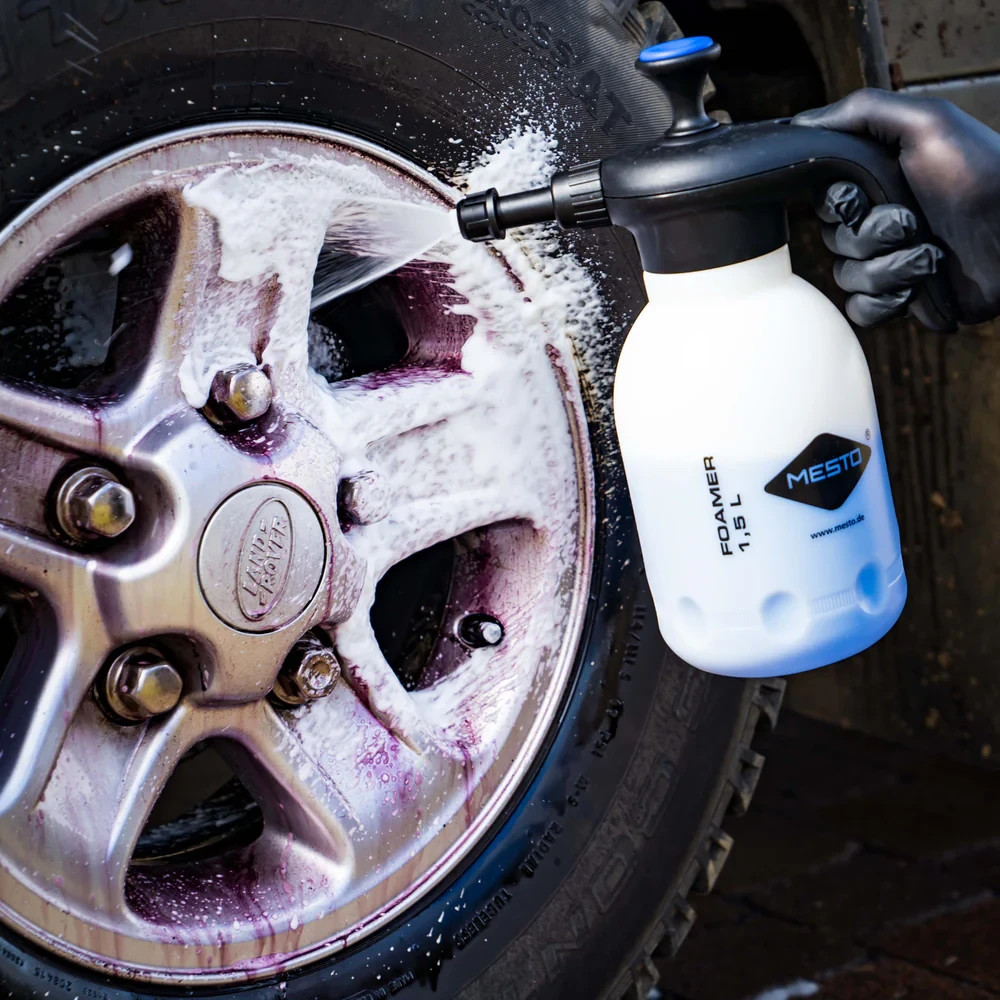 Liquid Laboratories - React |5 Litre |Fallout Remover |Iron|Deep Decontamination